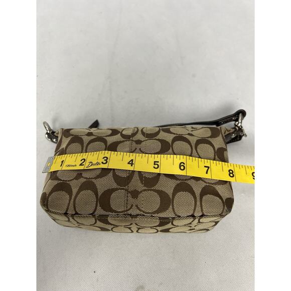 COACH mini wristlet signature C handbag - Picture 8 of 8